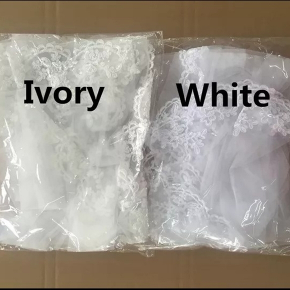 Cathedral Light Ivory Wedding Veil - Picture 5 of 8